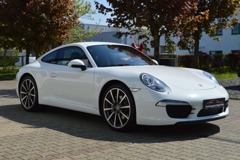 Porsche 991 Carrera