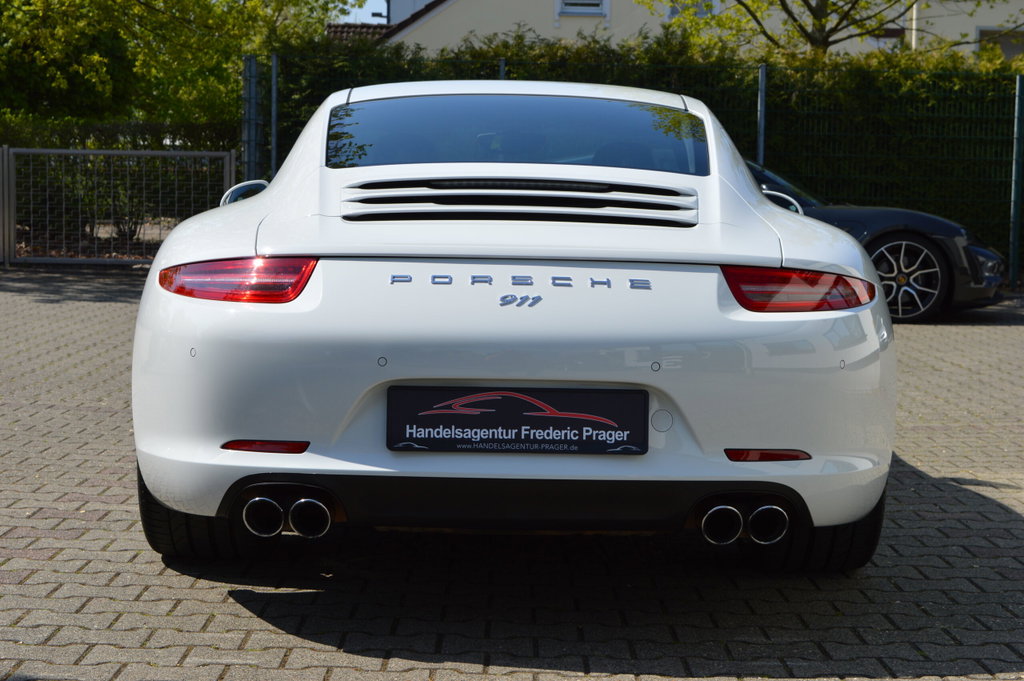 Porsche 991 Carrera