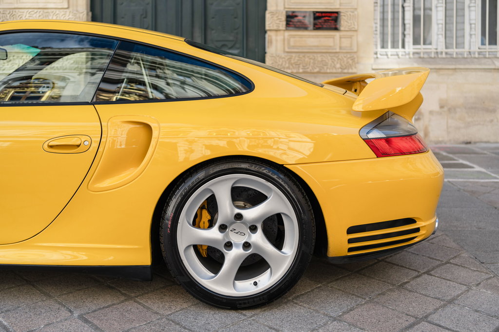 Porsche 996.2 GT2