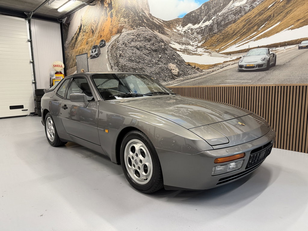 Porsche 944 Turbo Coupé