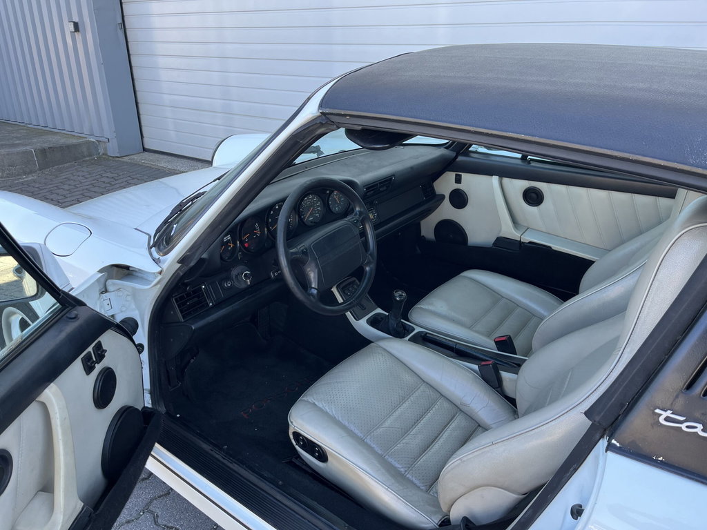 Porsche 964 Carrera 2