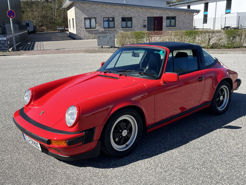 Porsche 911 Carrera 3.2
