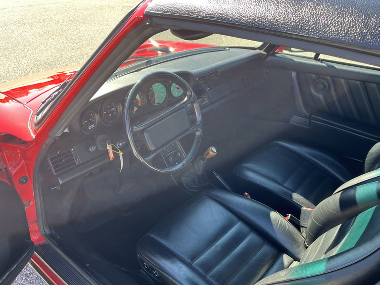 Porsche 911 Carrera 3.2