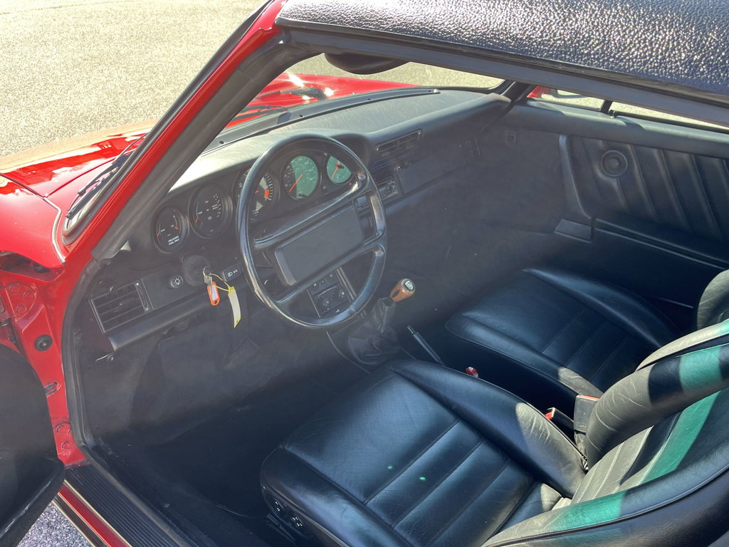 Porsche 911 Carrera 3.2