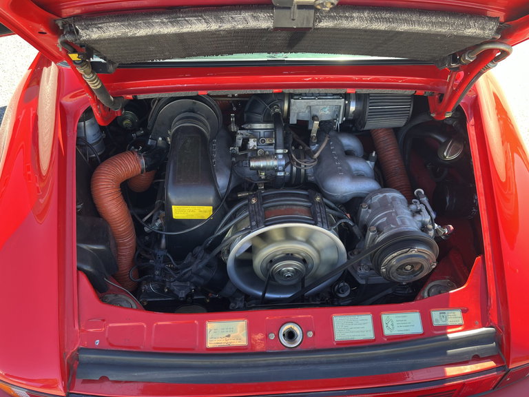 Porsche 911 Carrera 3.2