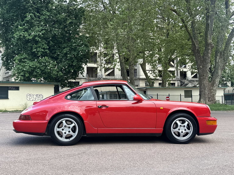 Porsche 964 Carrera 4