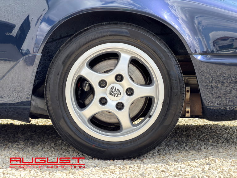 Porsche 964 Carrera 2