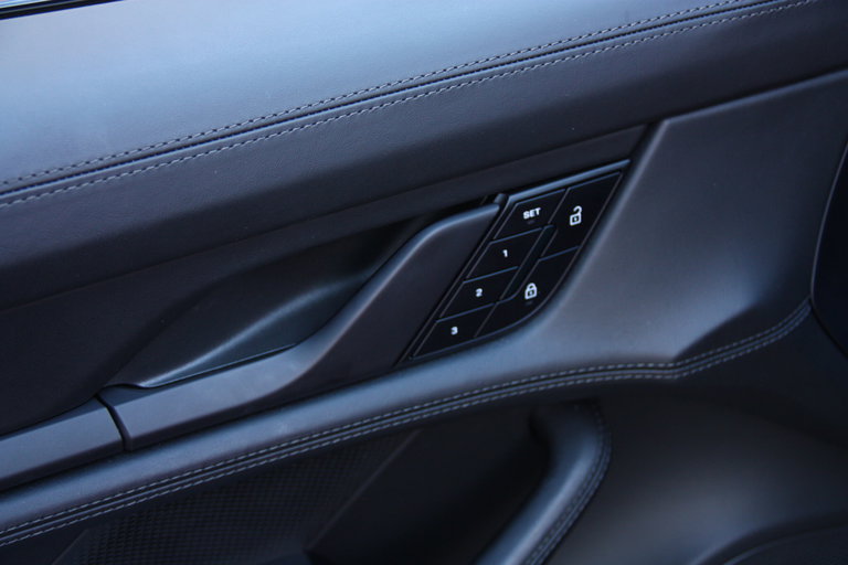 Porsche Taycan Turbo