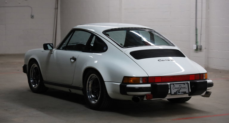 Porsche 911 Carrera 3.2