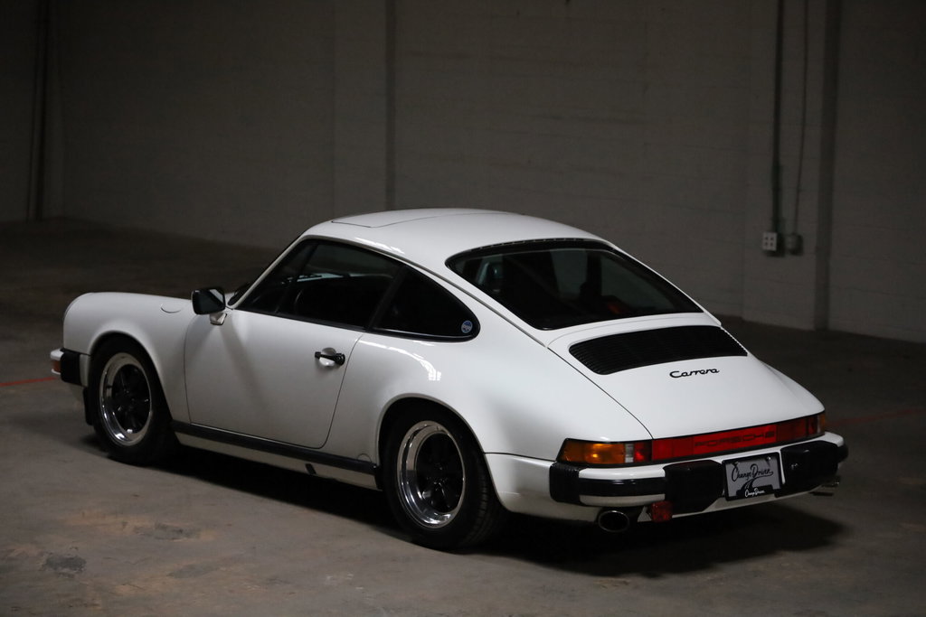 Porsche 911 Carrera 3.2