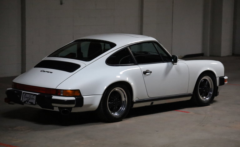 Porsche 911 Carrera 3.2