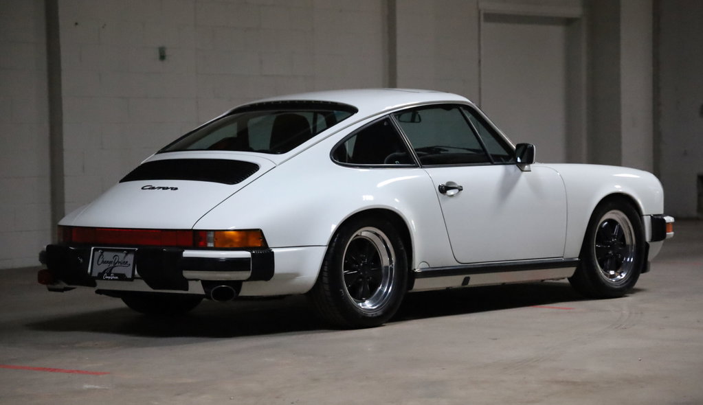Porsche 911 Carrera 3.2