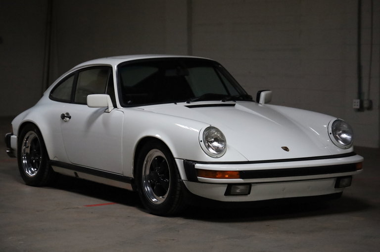 Porsche 911 Carrera 3.2