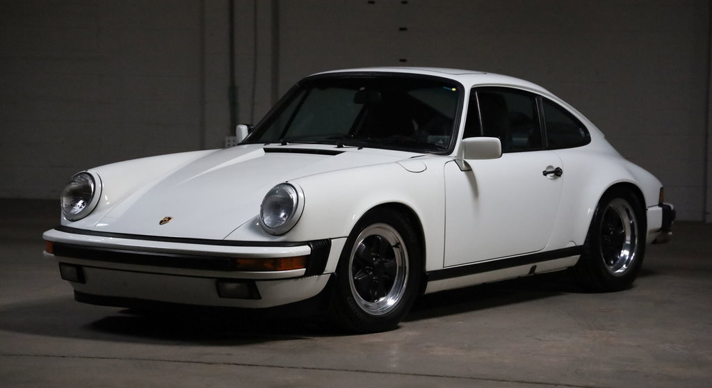 Porsche 911 Carrera 3.2