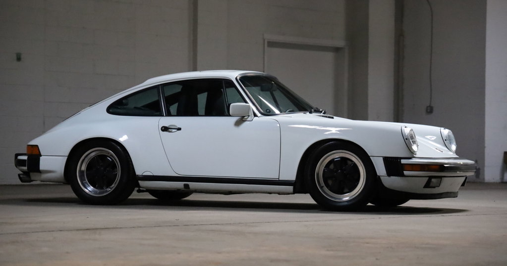 Porsche 911 Carrera 3.2