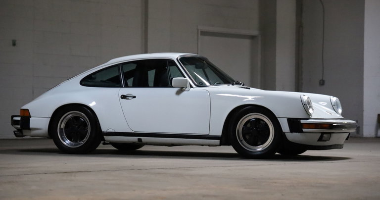 Porsche 911 Carrera 3.2