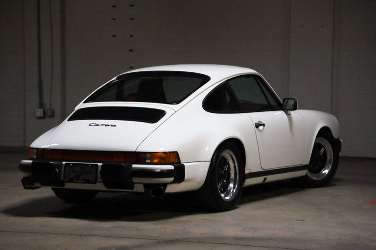 Porsche 911 Carrera 3.2