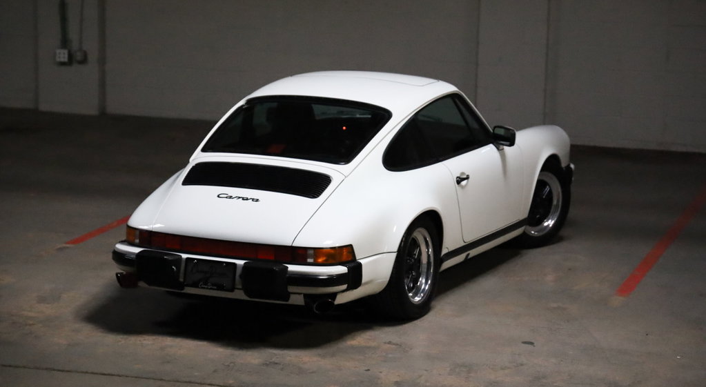 Porsche 911 Carrera 3.2
