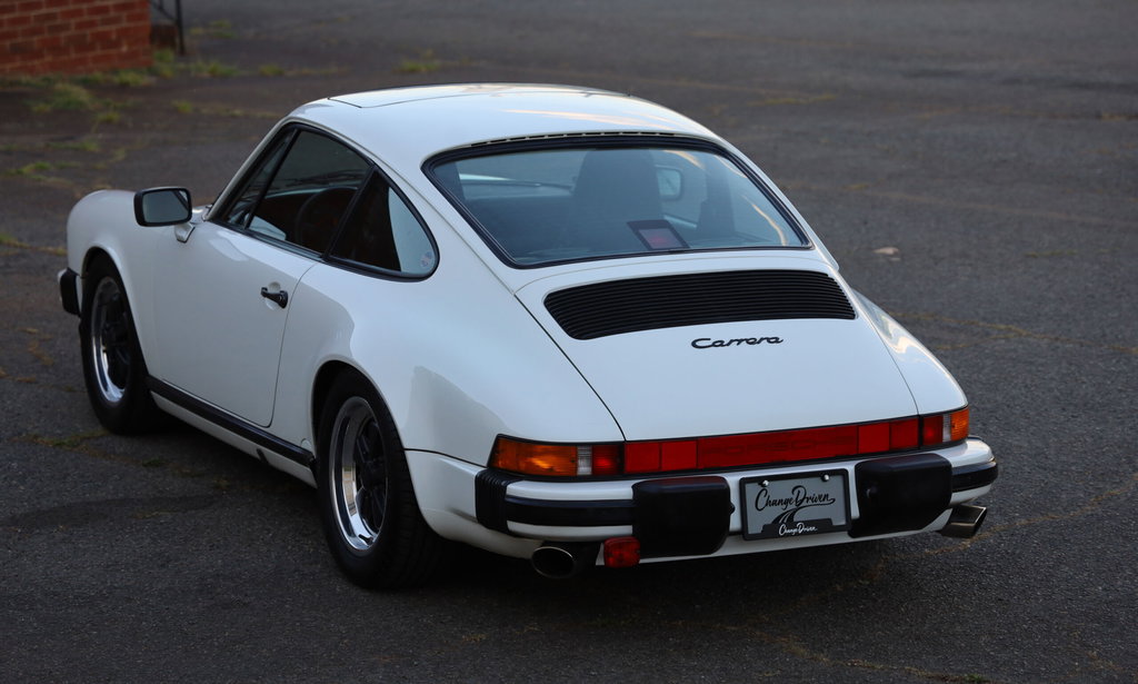 Porsche 911 Carrera 3.2
