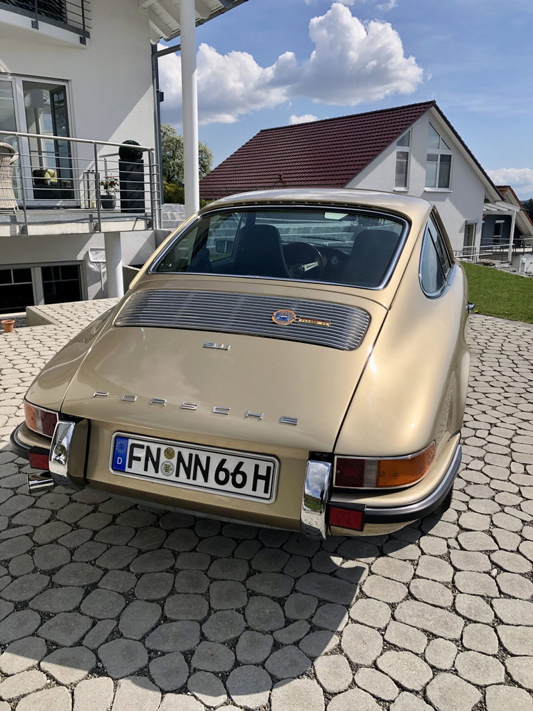 Porsche 911 Backdate