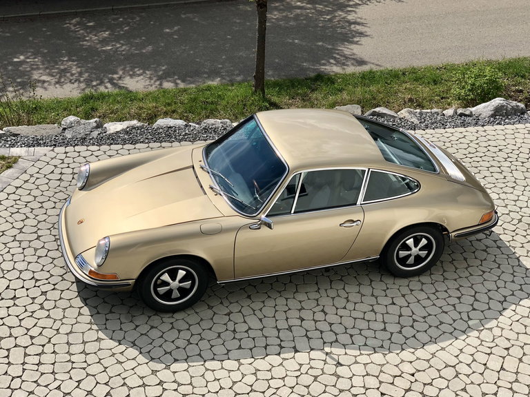Porsche 911 Backdate