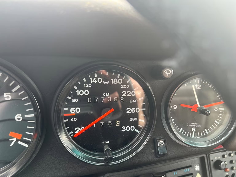 Porsche 911 Turbo 3.3
