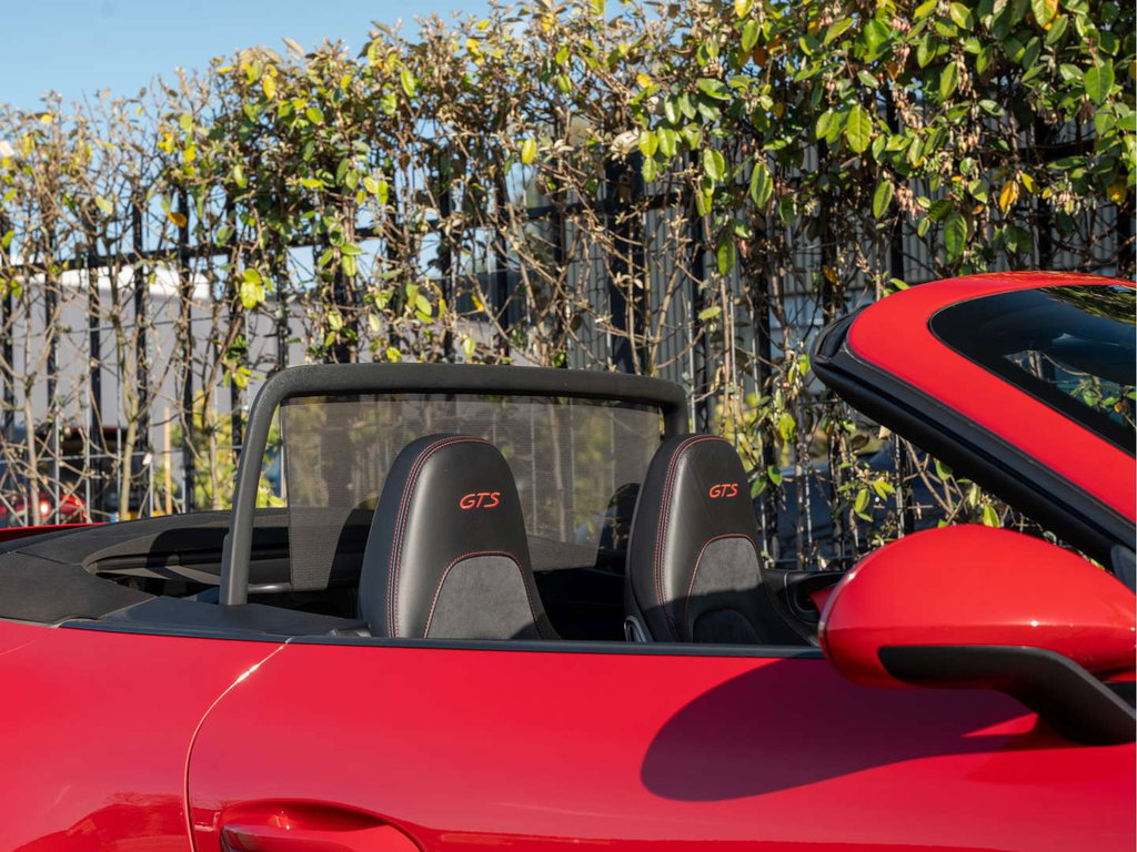 Porsche 991.2 Carrera 4 GTS