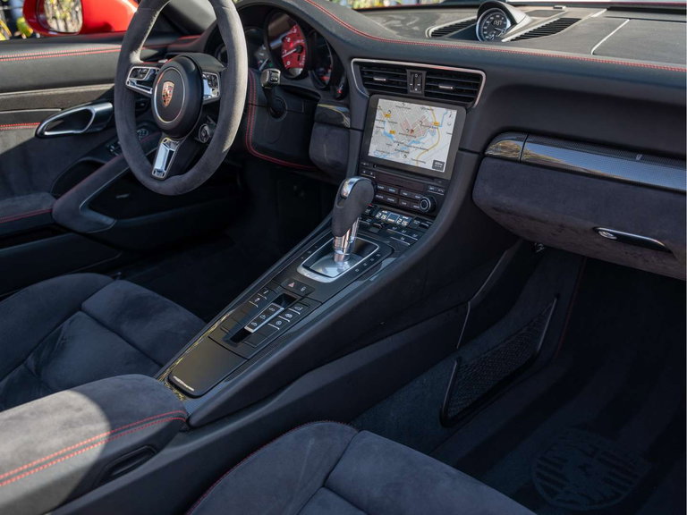 Porsche 991.2 Carrera 4 GTS