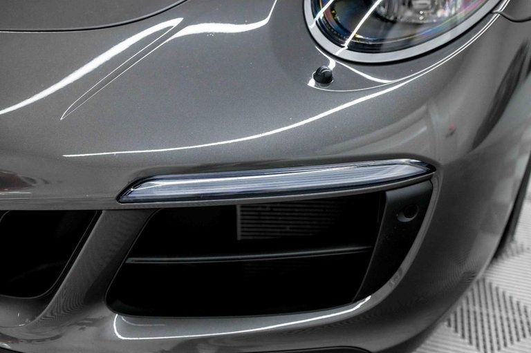 Porsche 991.2 Carrera GTS