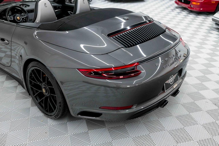 Porsche 991.2 Carrera GTS