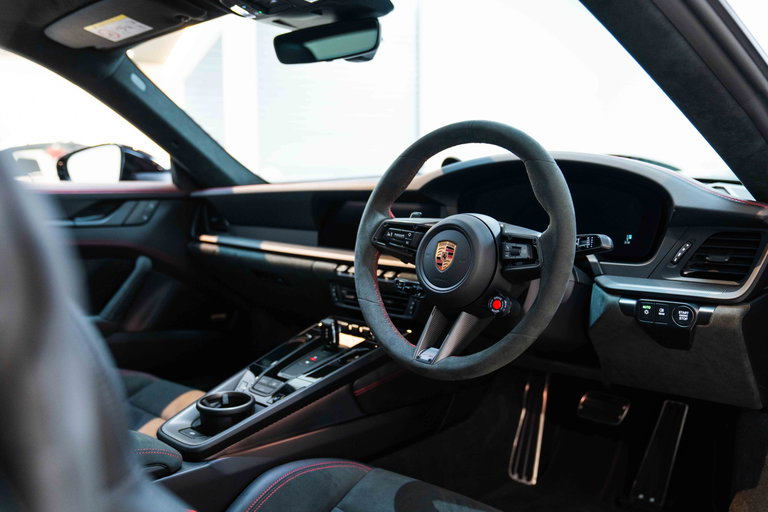 Porsche 992.2 Carrera GTS