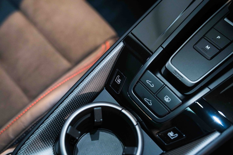 Porsche 992.2 Carrera GTS