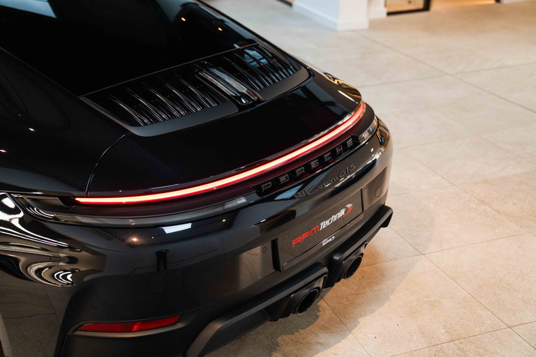 Porsche 992.2 Carrera GTS
