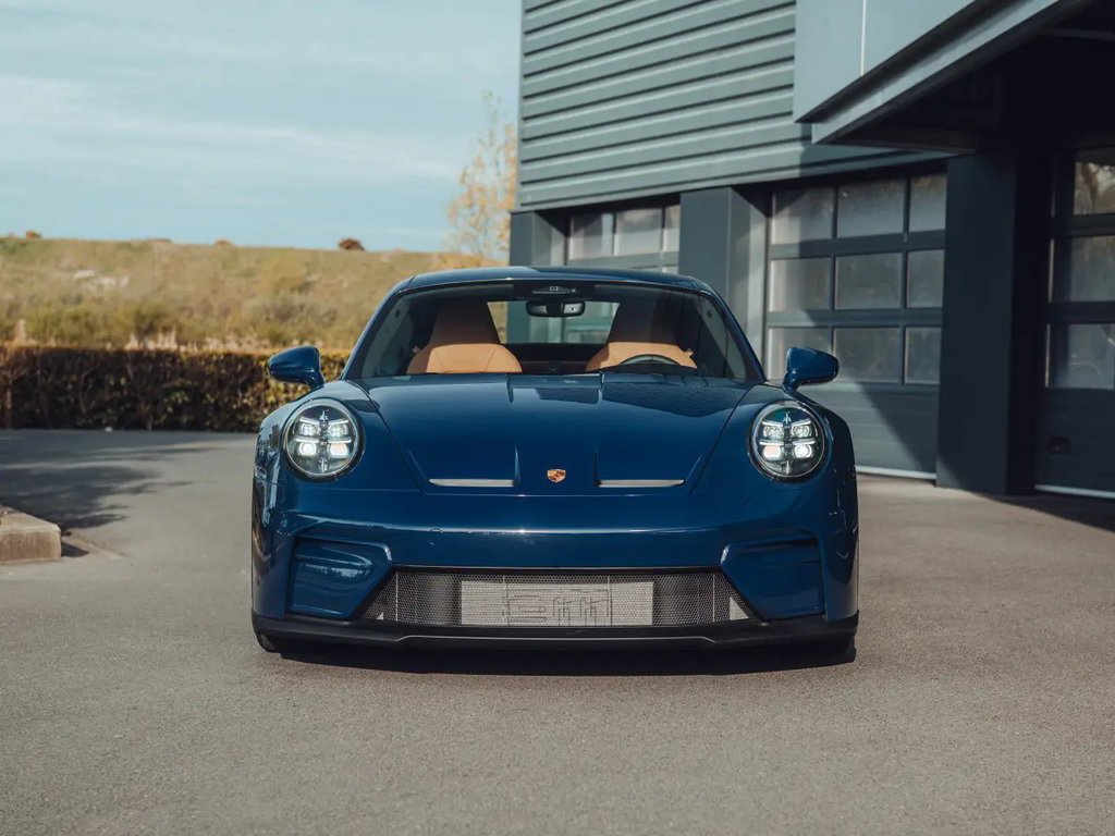 Porsche 992.2 GT3 Touring