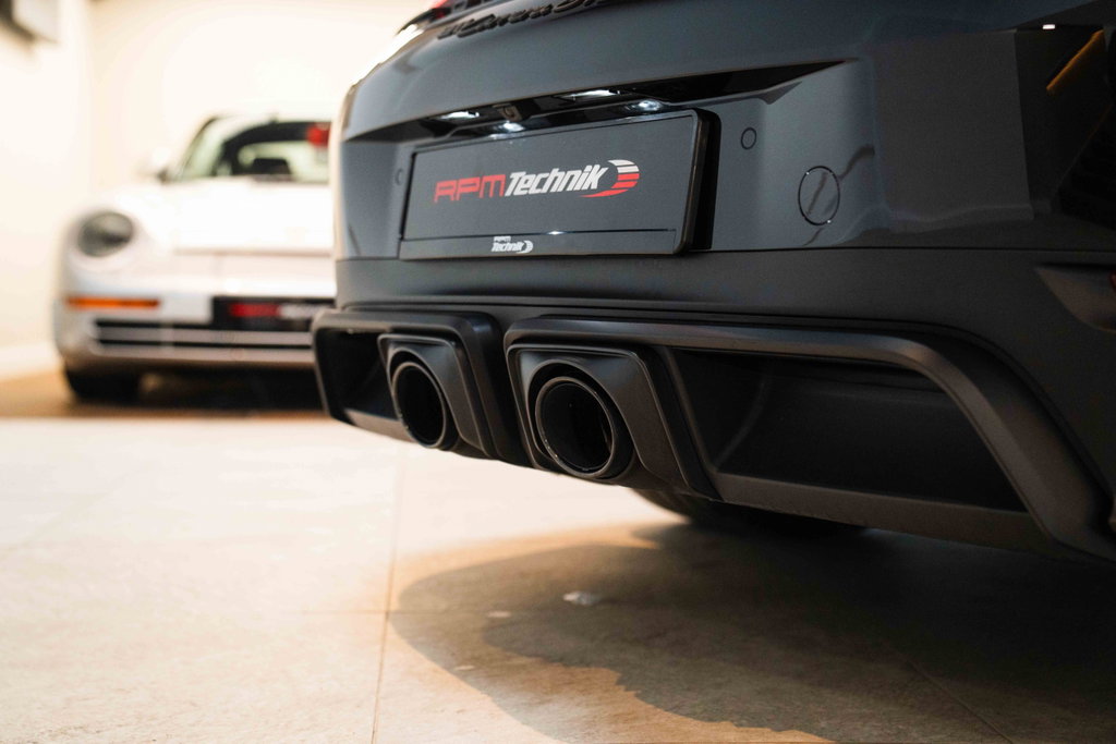 Porsche 992.2 Carrera GTS