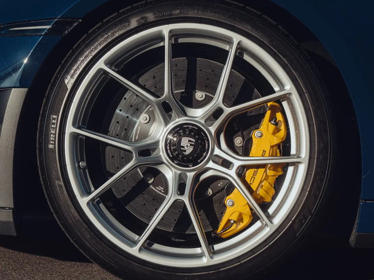Porsche 992.2 GT3 Touring