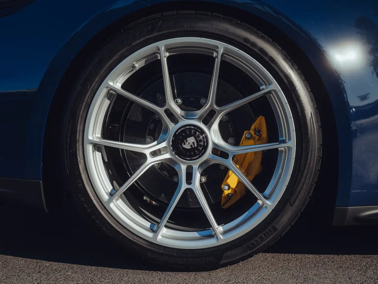 Porsche 992.2 GT3 Touring