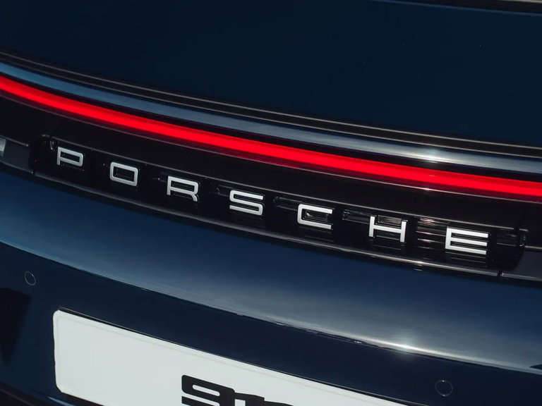 Porsche 992.2 GT3 Touring
