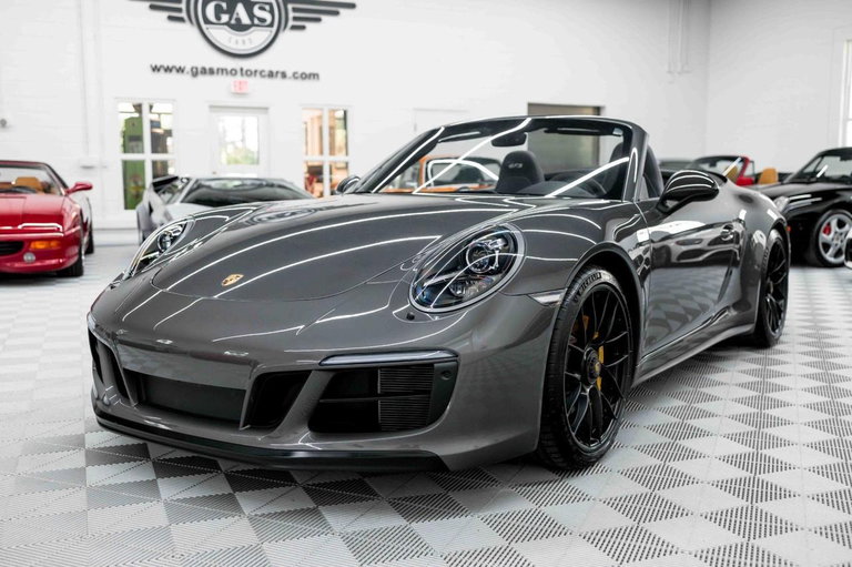 Porsche 991.2 Carrera GTS