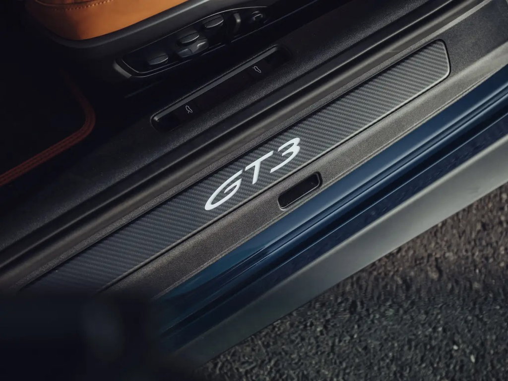 Porsche 992.2 GT3 Touring