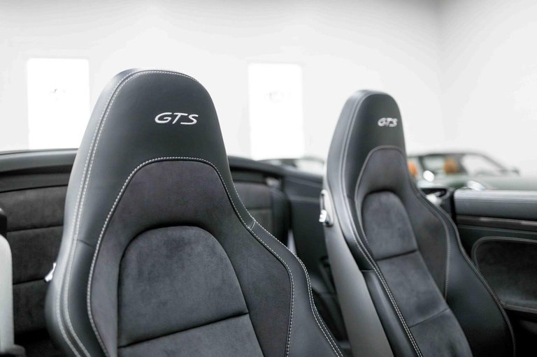 Porsche 991.2 Carrera GTS