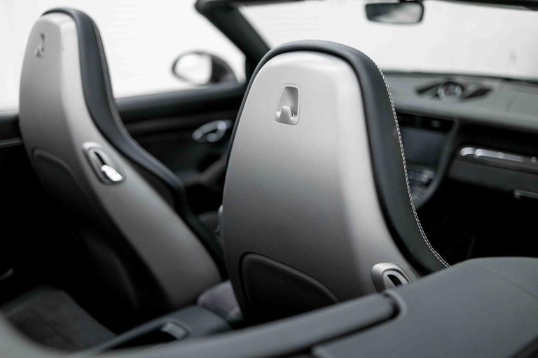 Porsche 991.2 Carrera GTS