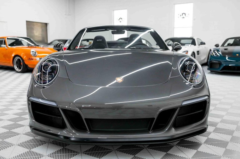 Porsche 991.2 Carrera GTS