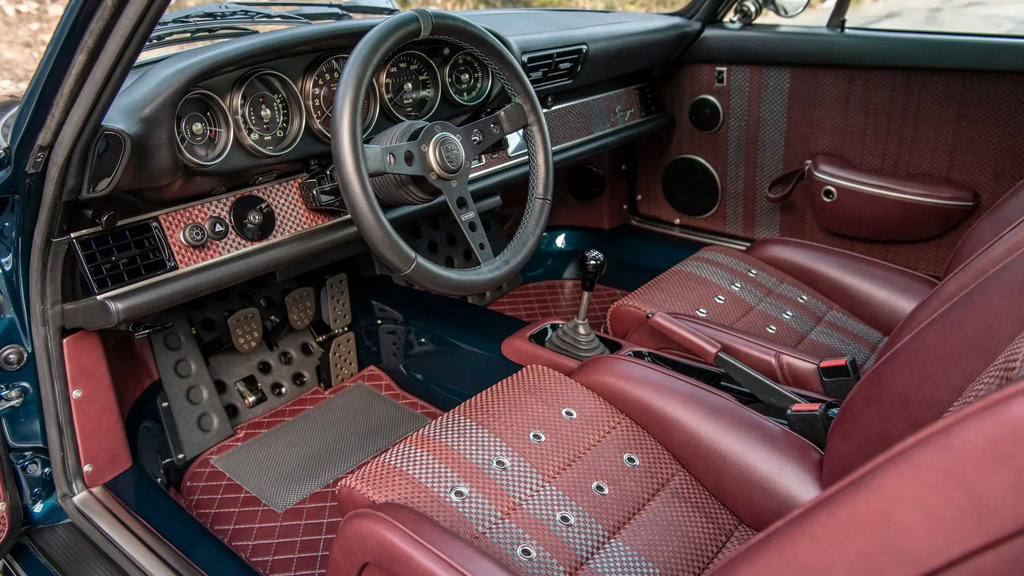 Porsche 911 Reimagined by Singer
