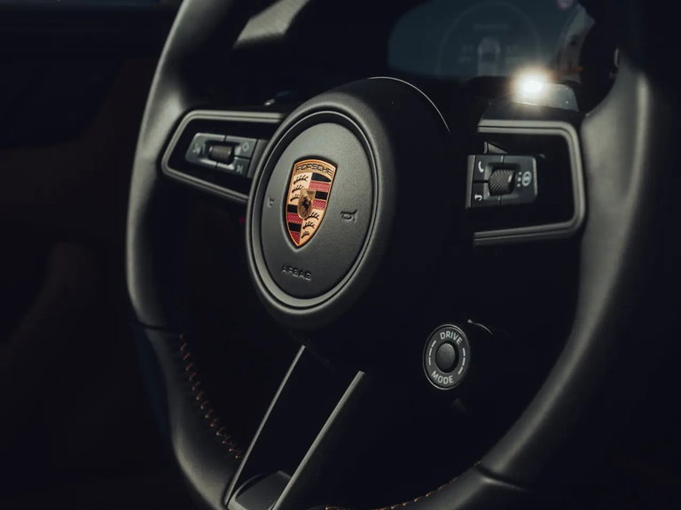 Porsche 992.2 GT3 Touring