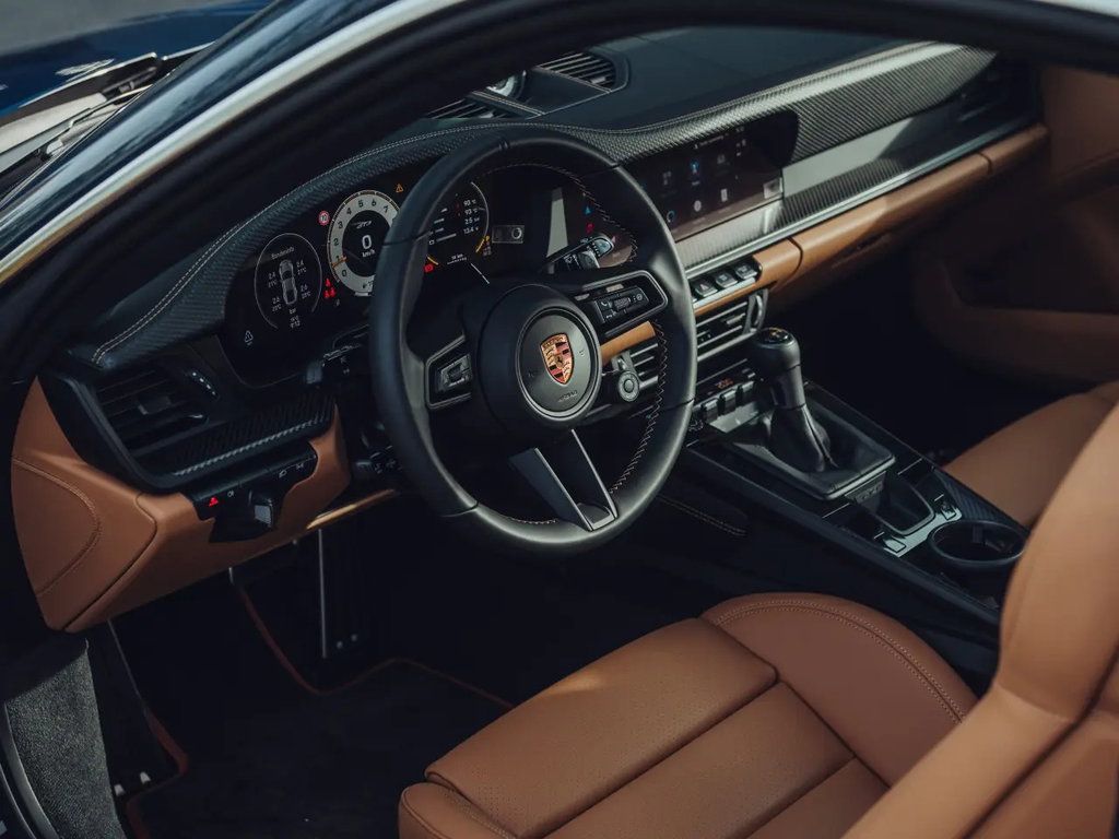 Porsche 992.2 GT3 Touring