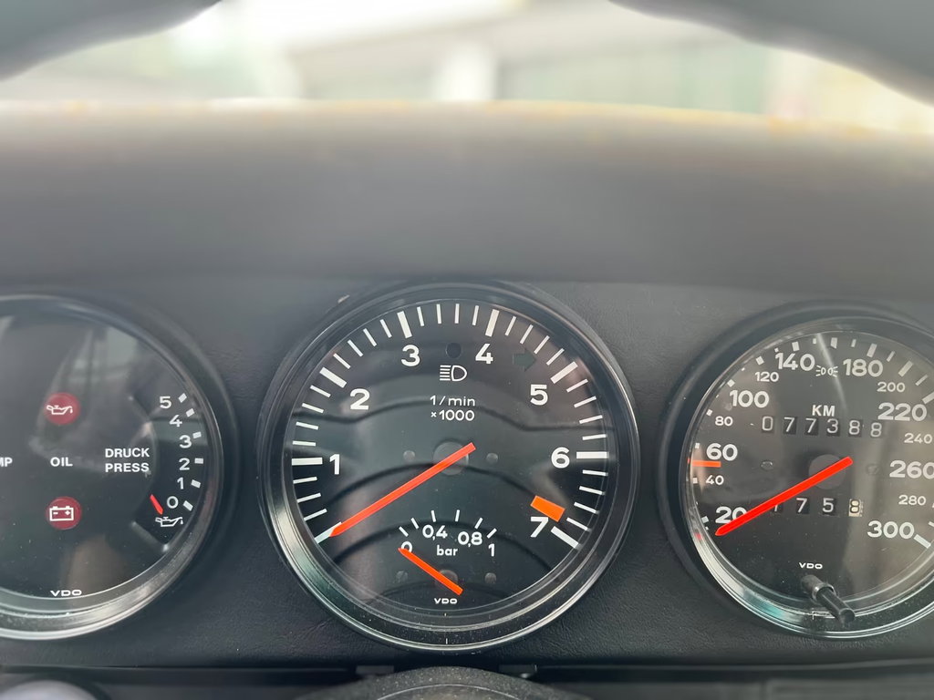 Porsche 911 Turbo 3.3