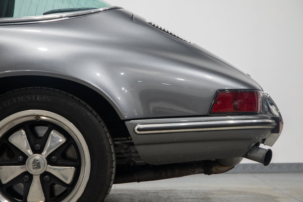 Porsche 911 T