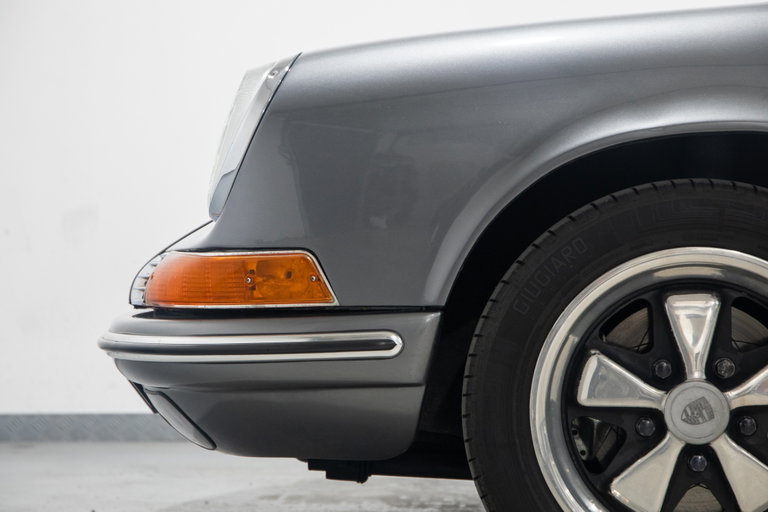 Porsche 911 T