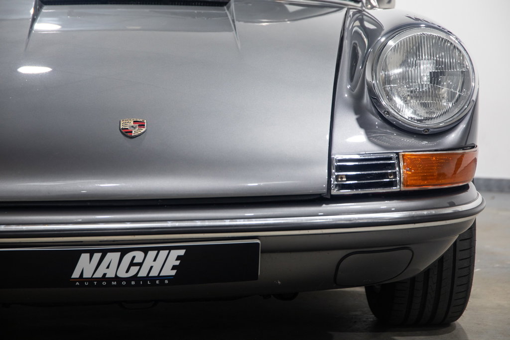 Porsche 911 T